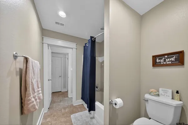 $373,500 | 10926 Westhaven Circle, Flint, TX 75762
