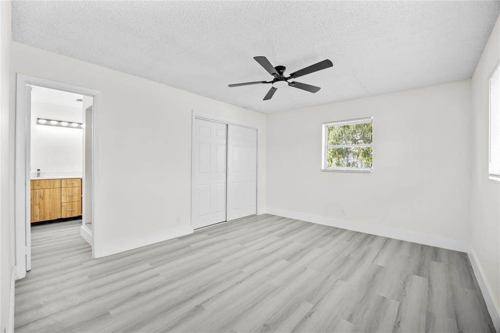 1380 West 31st Street Riviera Beach, FL 33404 - Photo 12 of 22