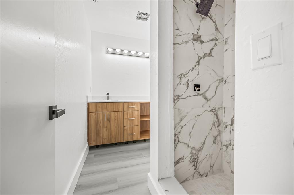 1380 West 31st Street Riviera Beach, FL 33404 - Photo 14 of 22