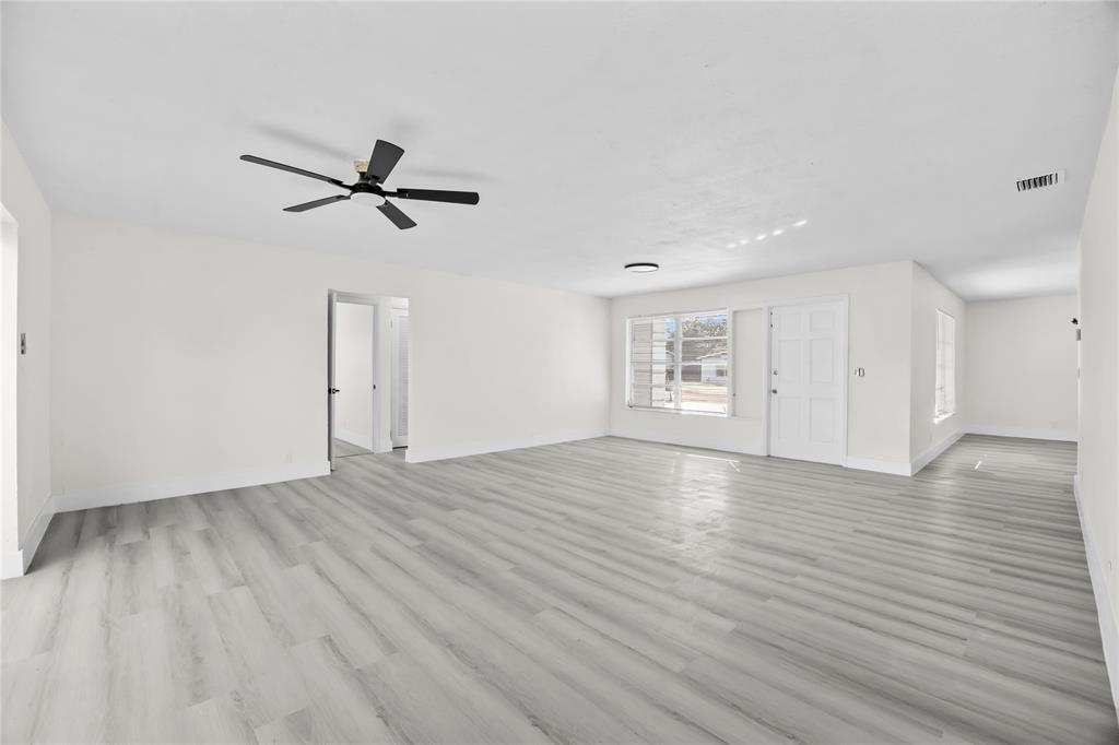 1380 West 31st Street Riviera Beach, FL 33404 - Photo 7 of 22