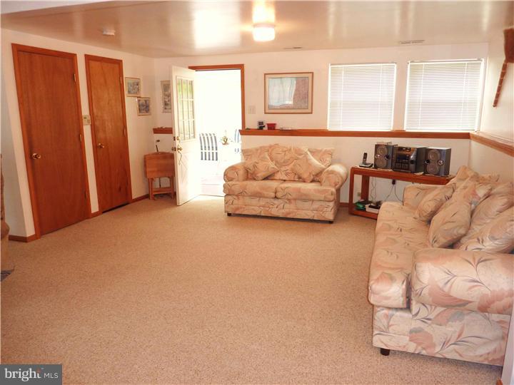 23 Hilton Road Mount Holly, NJ 08060 - Photo 16 of 24