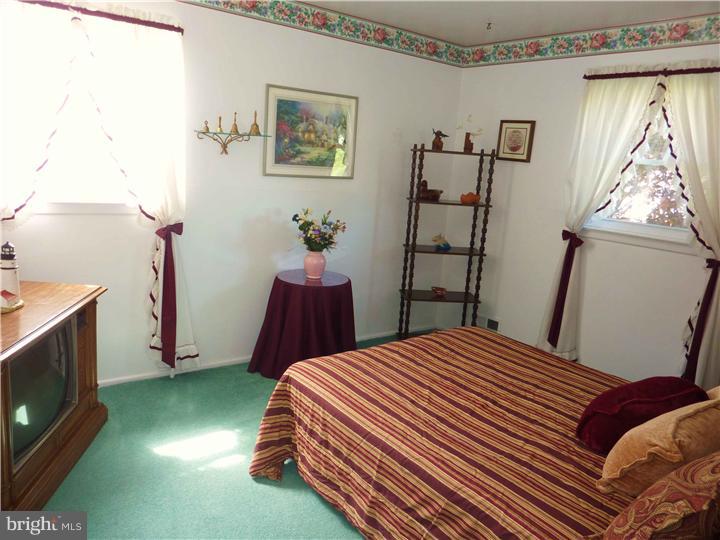 23 Hilton Road Mount Holly, NJ 08060 - Photo 21 of 24