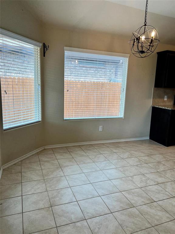 657 Cameron Way Azle, TX 76020 - Photo 7 of 24