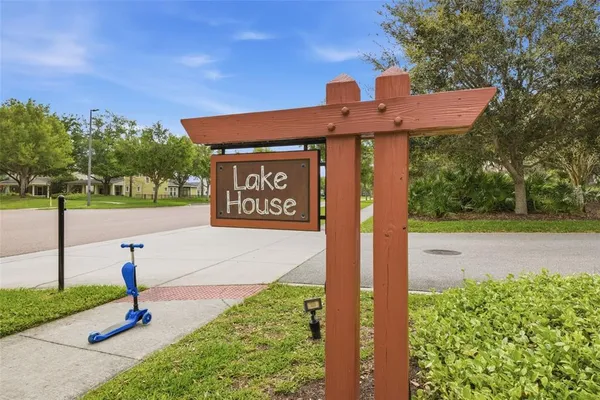 $315,000 | 5734 Spotted Harrier Way, Lithia, FL 33547