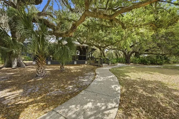 $315,000 | 5734 Spotted Harrier Way, Lithia, FL 33547