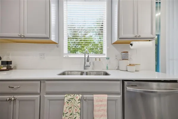 $315,000 | 5734 Spotted Harrier Way, Lithia, FL 33547