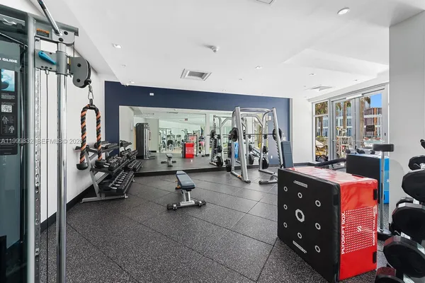 $5,600 | 3301 Northeast 1st Avenue, Unit H2902, Miami, FL 33137