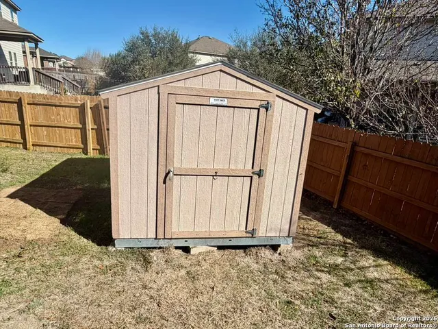 a view of a storage & utility room