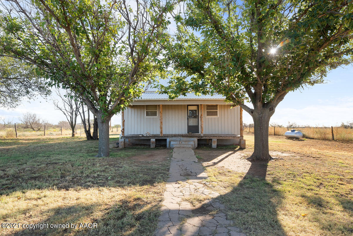 Hess Ranch McLean, TX 79057 - Photo 125 of 136 Hess_Farm_Mclean_TX-005_Hunting_Cabin