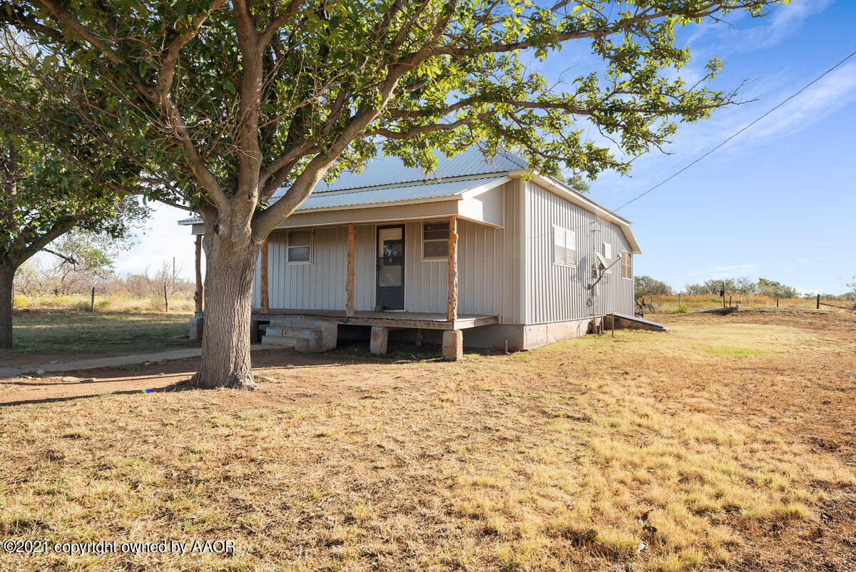 Hess Ranch McLean, TX 79057 - Photo 126 of 136 Hess_Farm_Mclean_TX-006_Hunting_Cabin