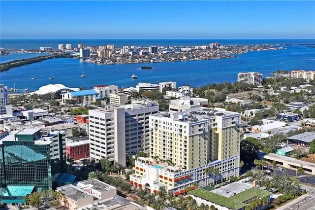 a view of an entryway