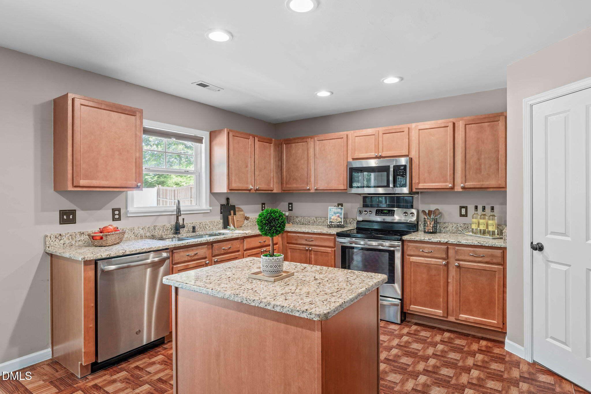 127 Gatewood Ridge Court Garner, NC 27529 - Photo 16 of 43