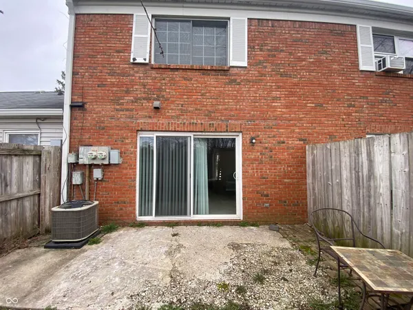 $1,425 | 7434 Melanie Lane, Indianapolis, IN 46217