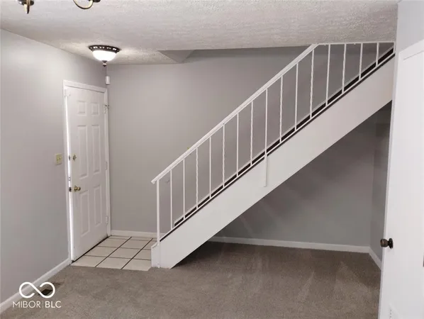 $1,425 | 7434 Melanie Lane, Indianapolis, IN 46217