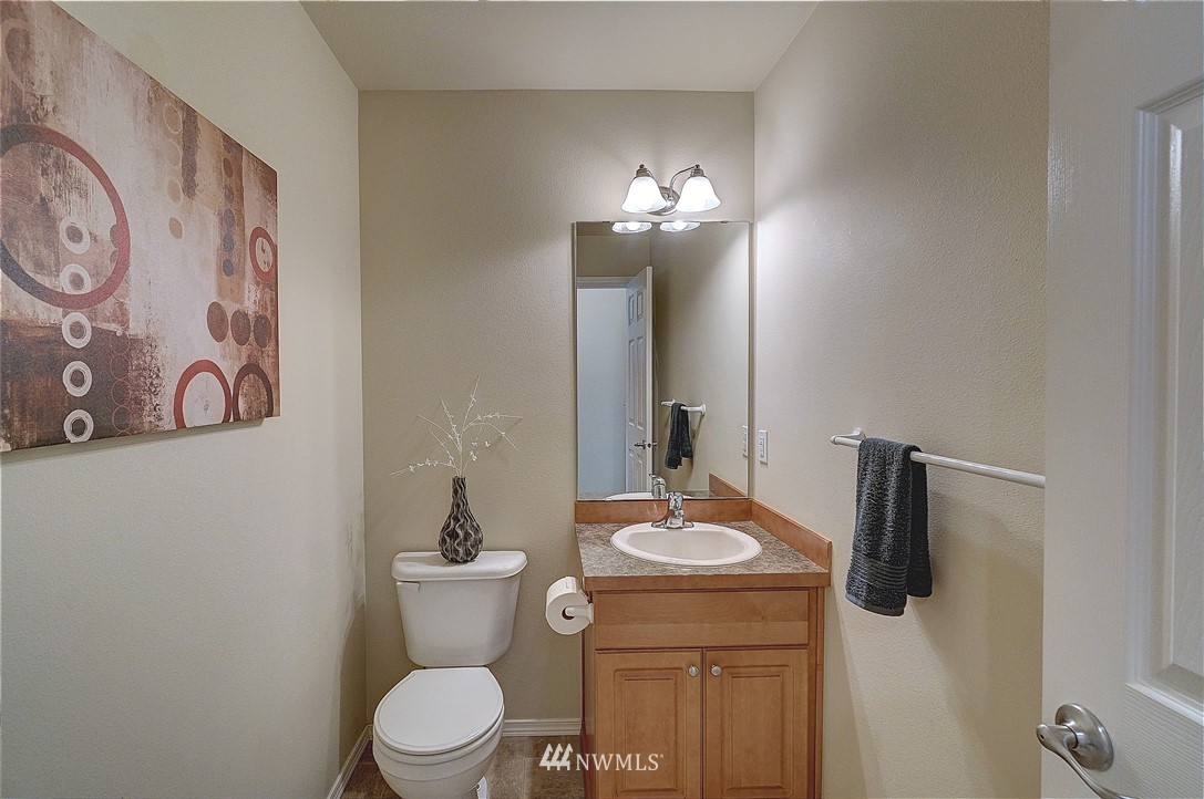 7061 Radius Loop Southeast Lacey, WA 98513 - Photo 13 of 25 Gallery Image 13