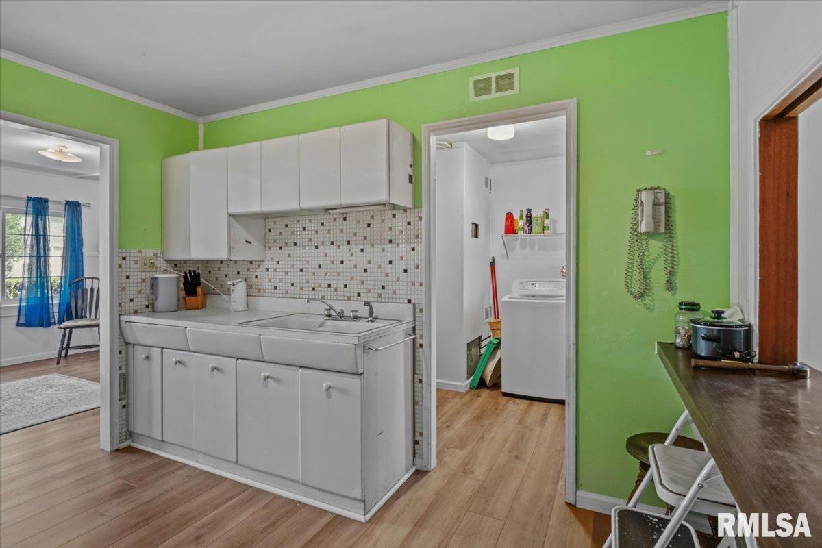 18 Barbara Court Springfield, IL 62704 - Photo 9 of 30 Gallery Image 9