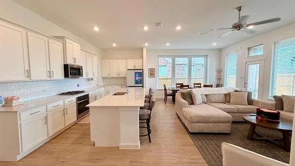 $2,450 | 1009 Blazin Bronco Trail, Fort Worth, TX 76052