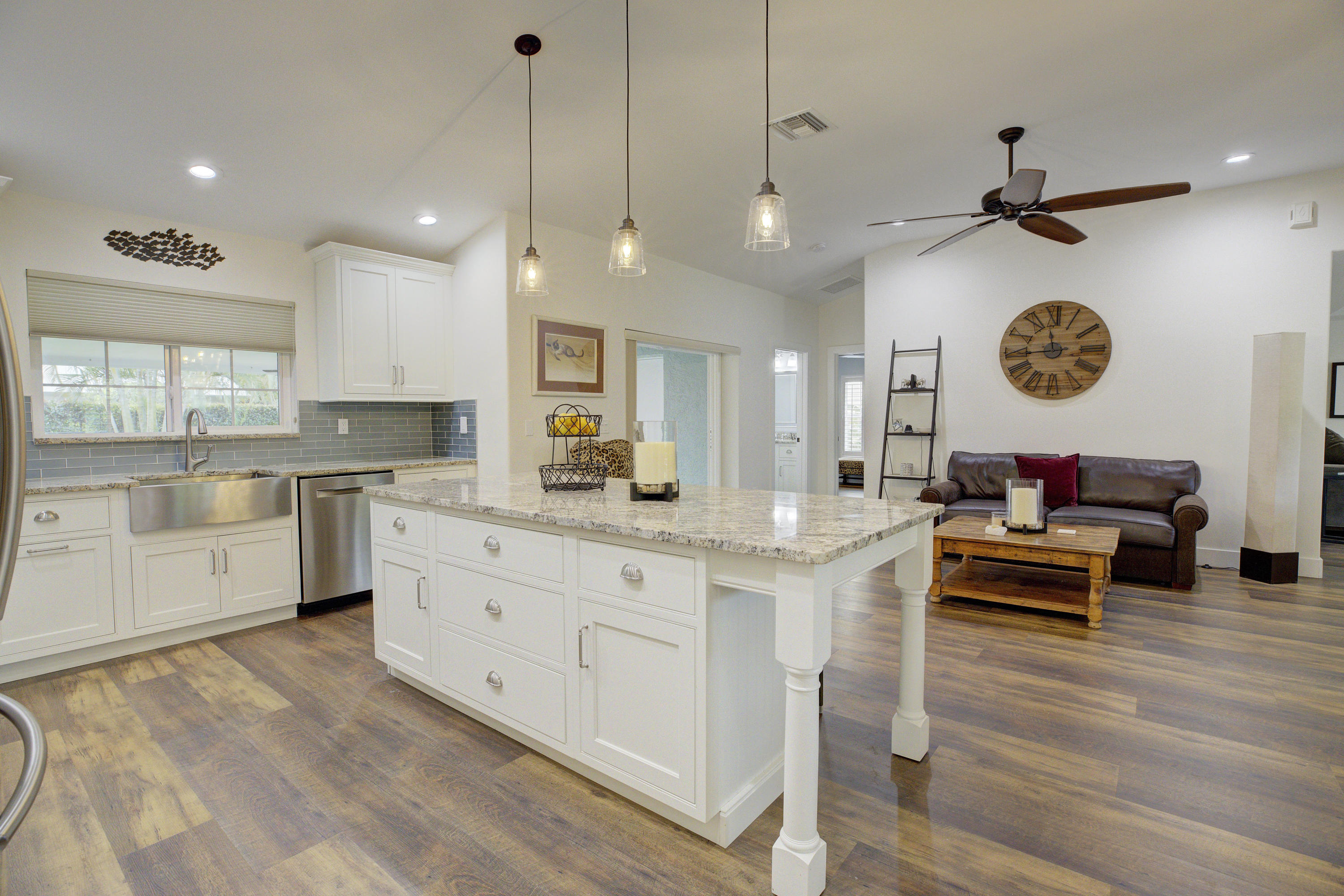 526 Southwest Rustic Circle Stuart, FL 34997 - Photo 12 of 34 Kitchen