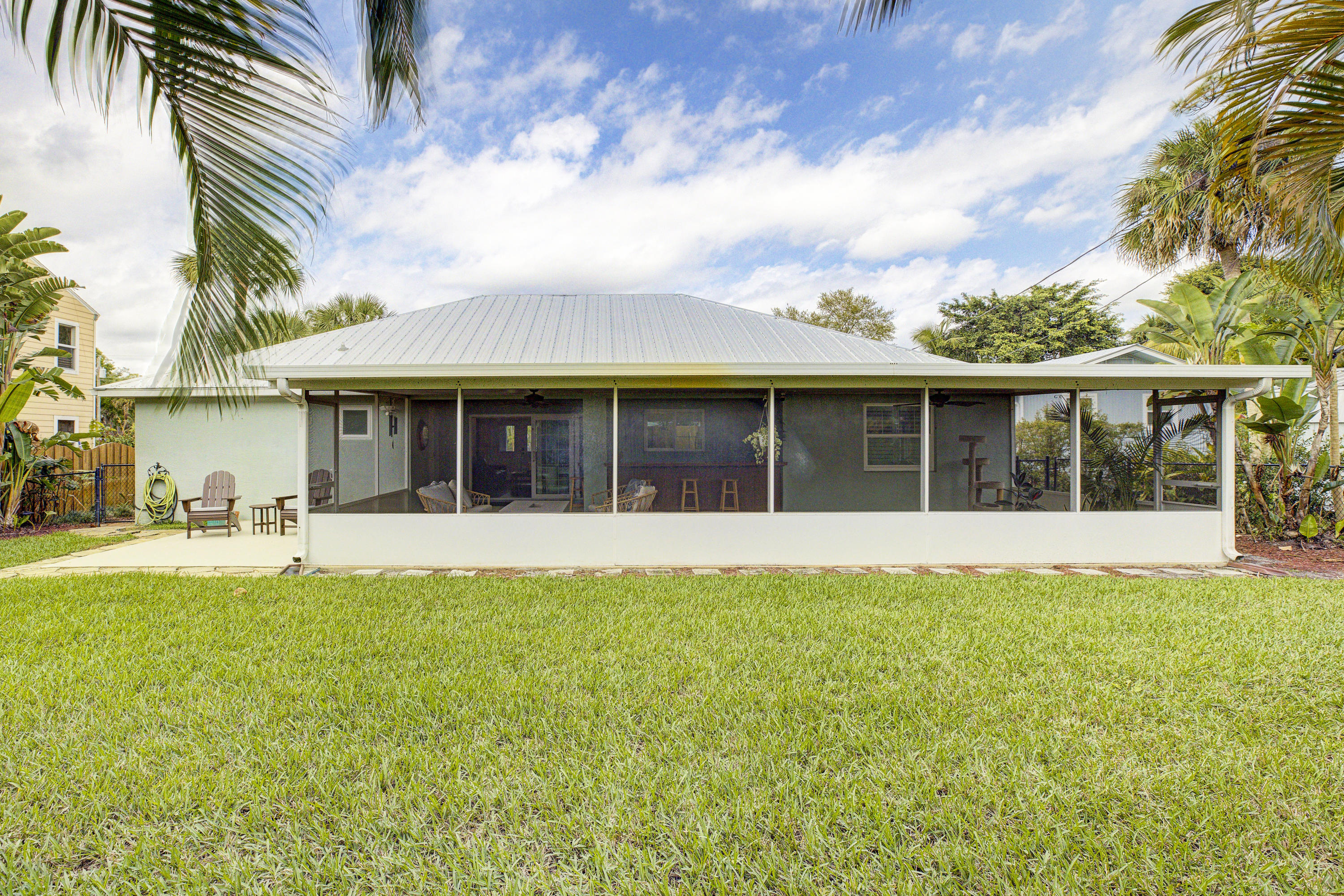 526 Southwest Rustic Circle Stuart, FL 34997 - Photo 30 of 34 Rear yard