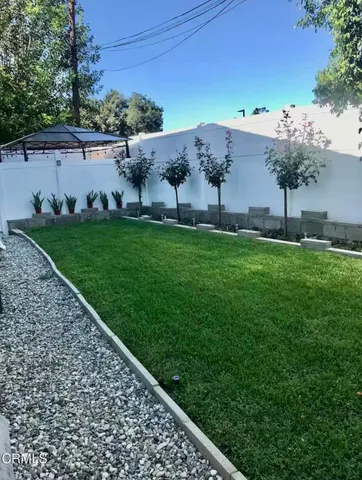 $2,895 | 2143 North Windsor Avenue, Unit C, Altadena, CA 91001