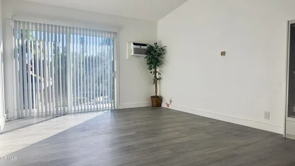 $2,700 | 2143 North Windsor Avenue, Unit C, Altadena, CA 91001