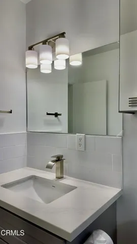 $2,895 | 2143 North Windsor Avenue, Unit C, Altadena, CA 91001