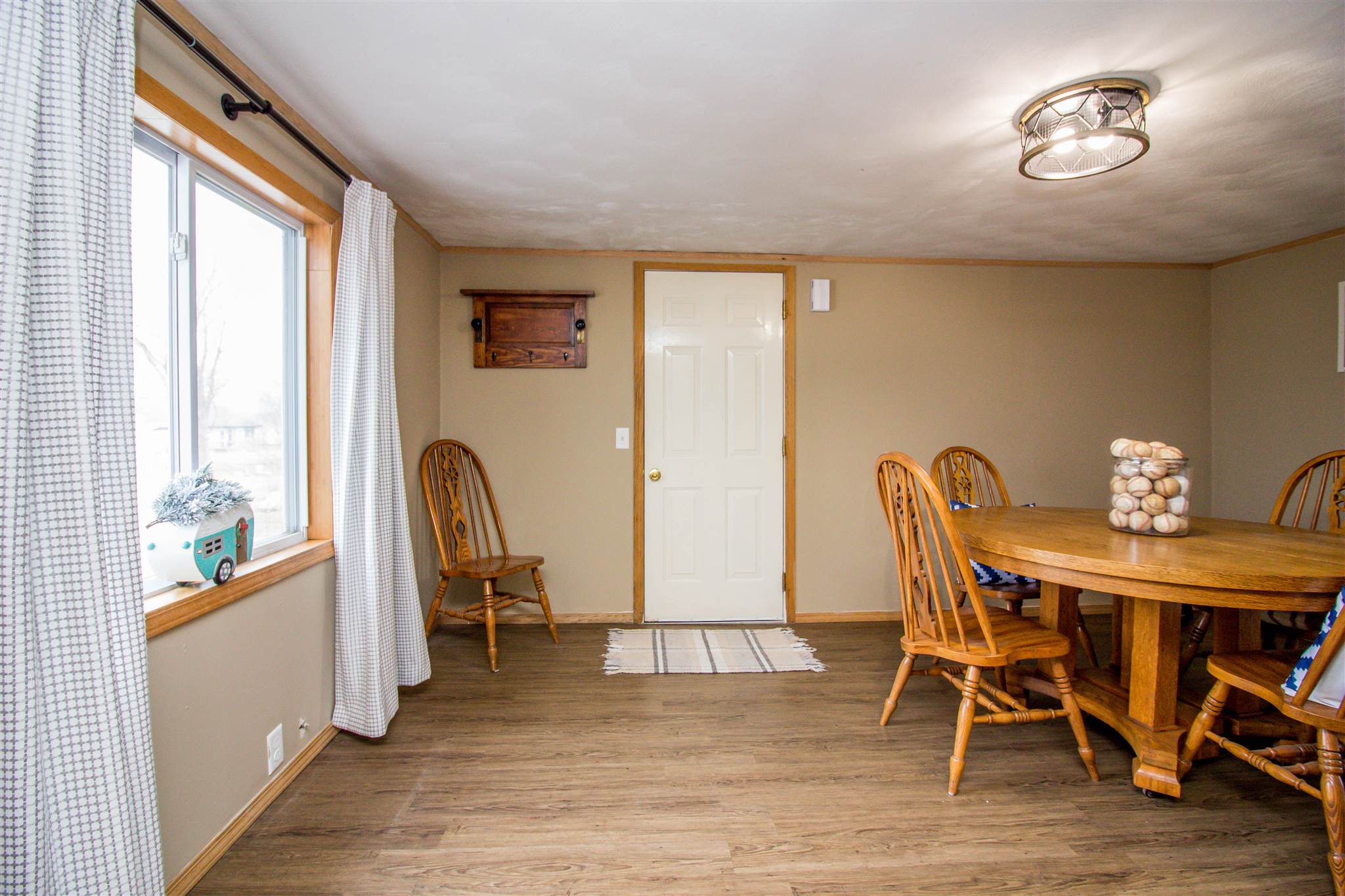 6786 East Harrold Road Churubusco, IN 46723 - Photo 12 of 36 Gallery Image 12