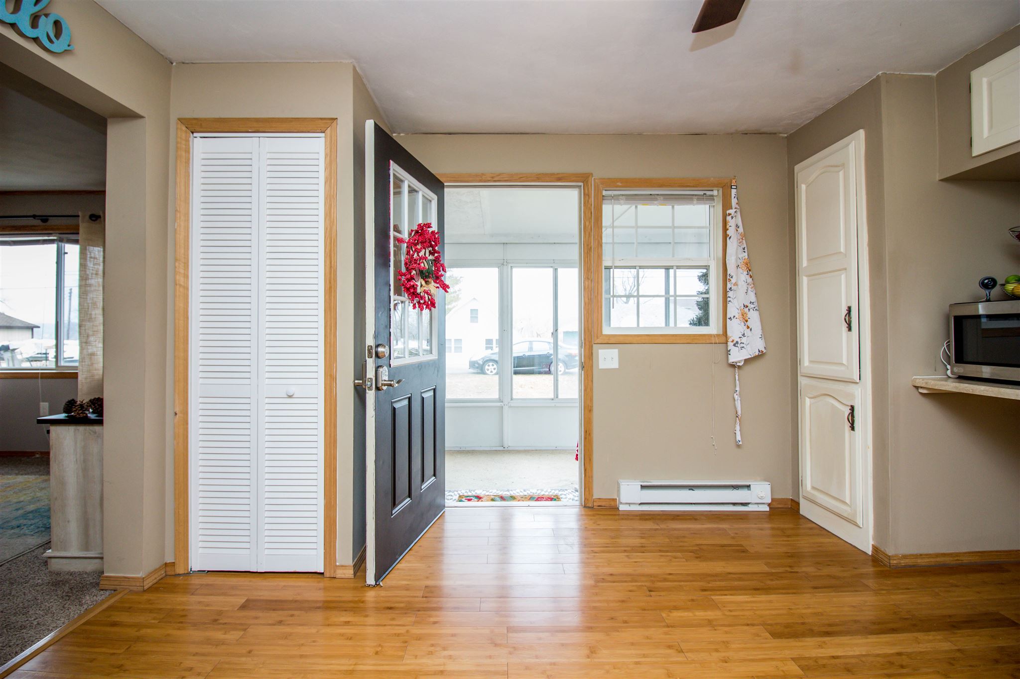 6786 East Harrold Road Churubusco, IN 46723 - Photo 4 of 36 Gallery Image 4