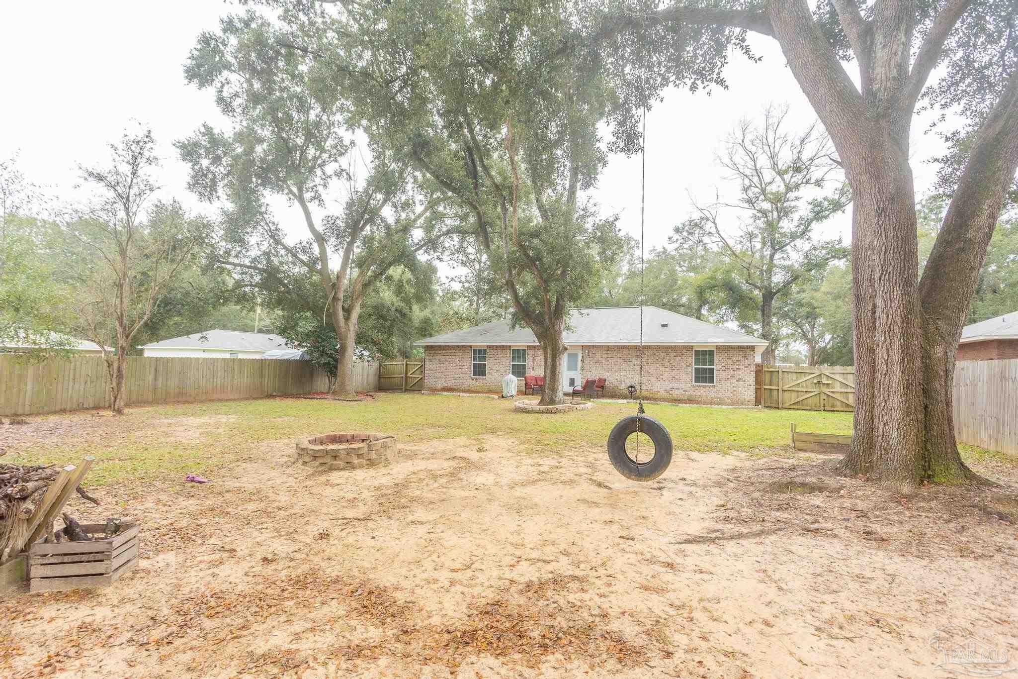 5688 Meadow Road Milton, FL 32583 - Photo 28 of 33 Gallery Image 28