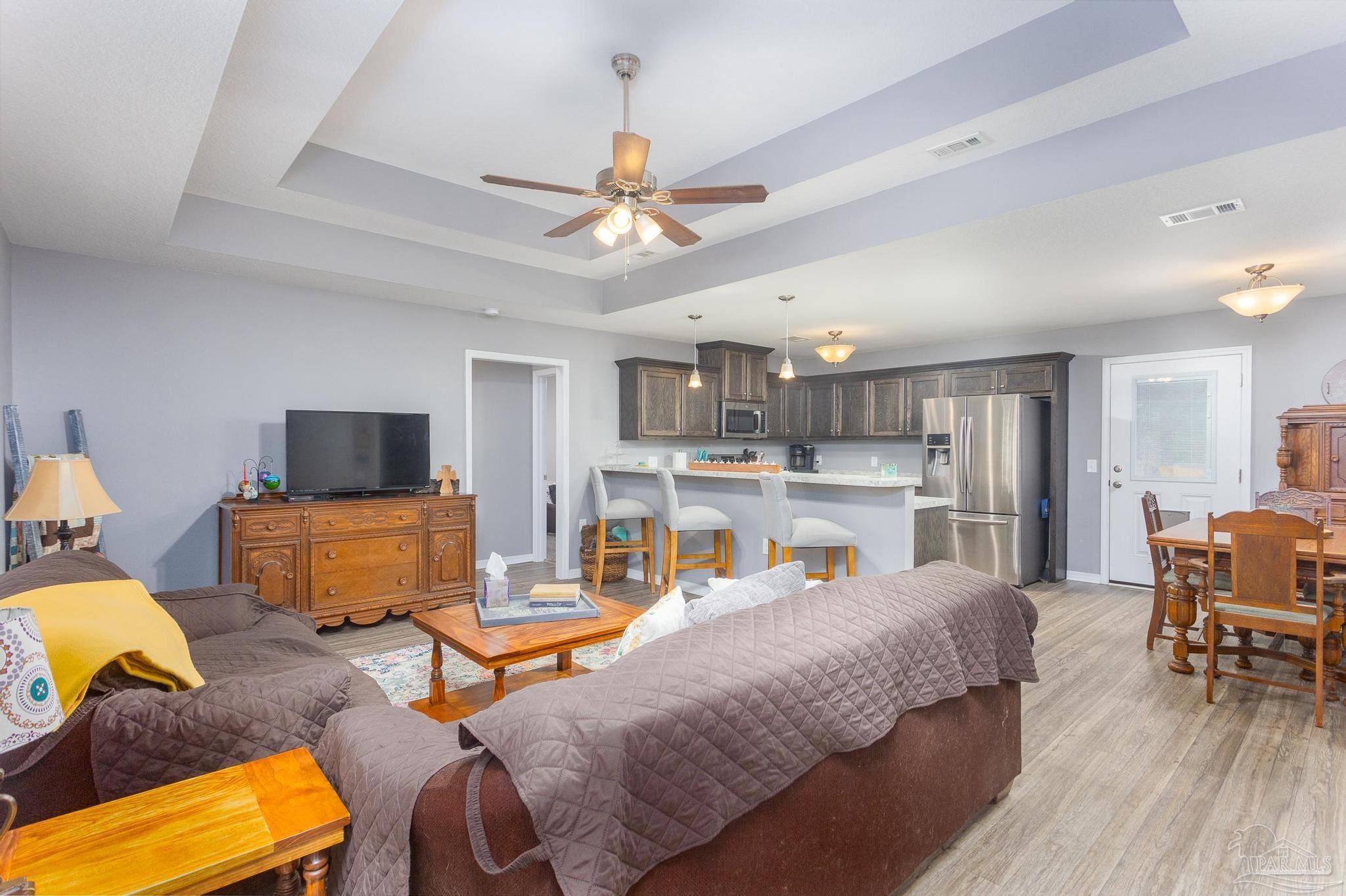 5688 Meadow Road Milton, FL 32583 - Photo 5 of 33 Gallery Image 5