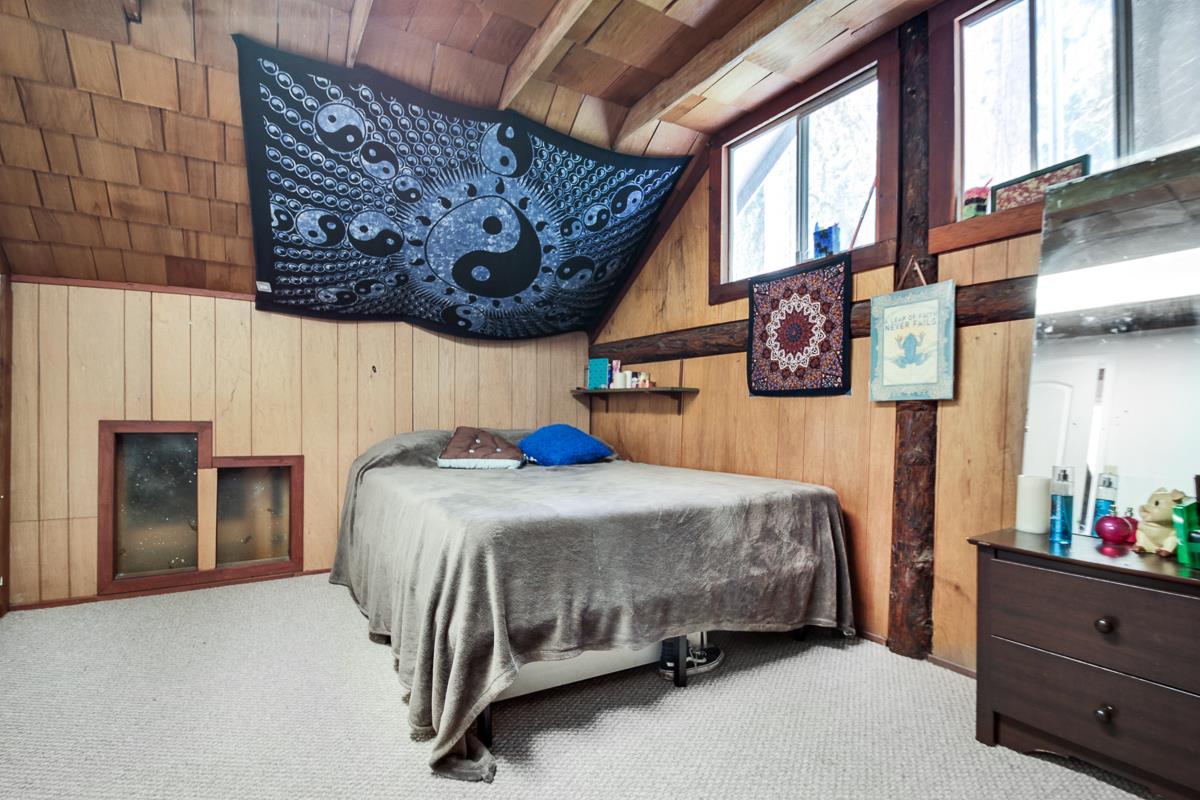 525 Larsen Road Aptos, CA 95003 - Photo 12 of 22 Gallery Image 12