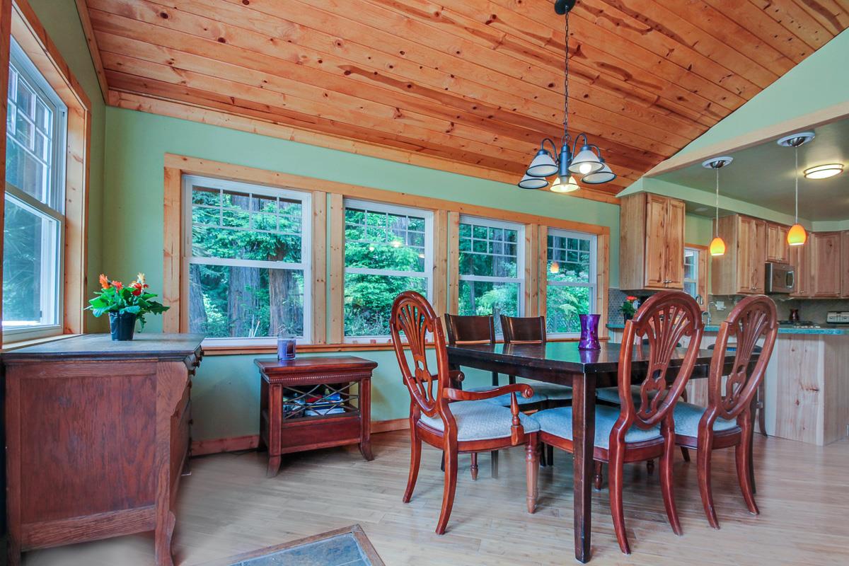 525 Larsen Road Aptos, CA 95003 - Photo 7 of 22 Gallery Image 7