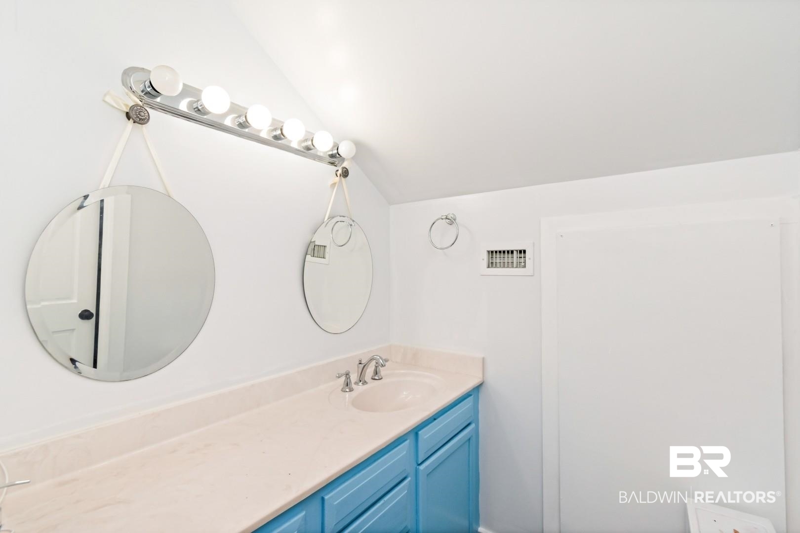 202 Roper Street Mobile, AL 36604 - Photo 29 of 60