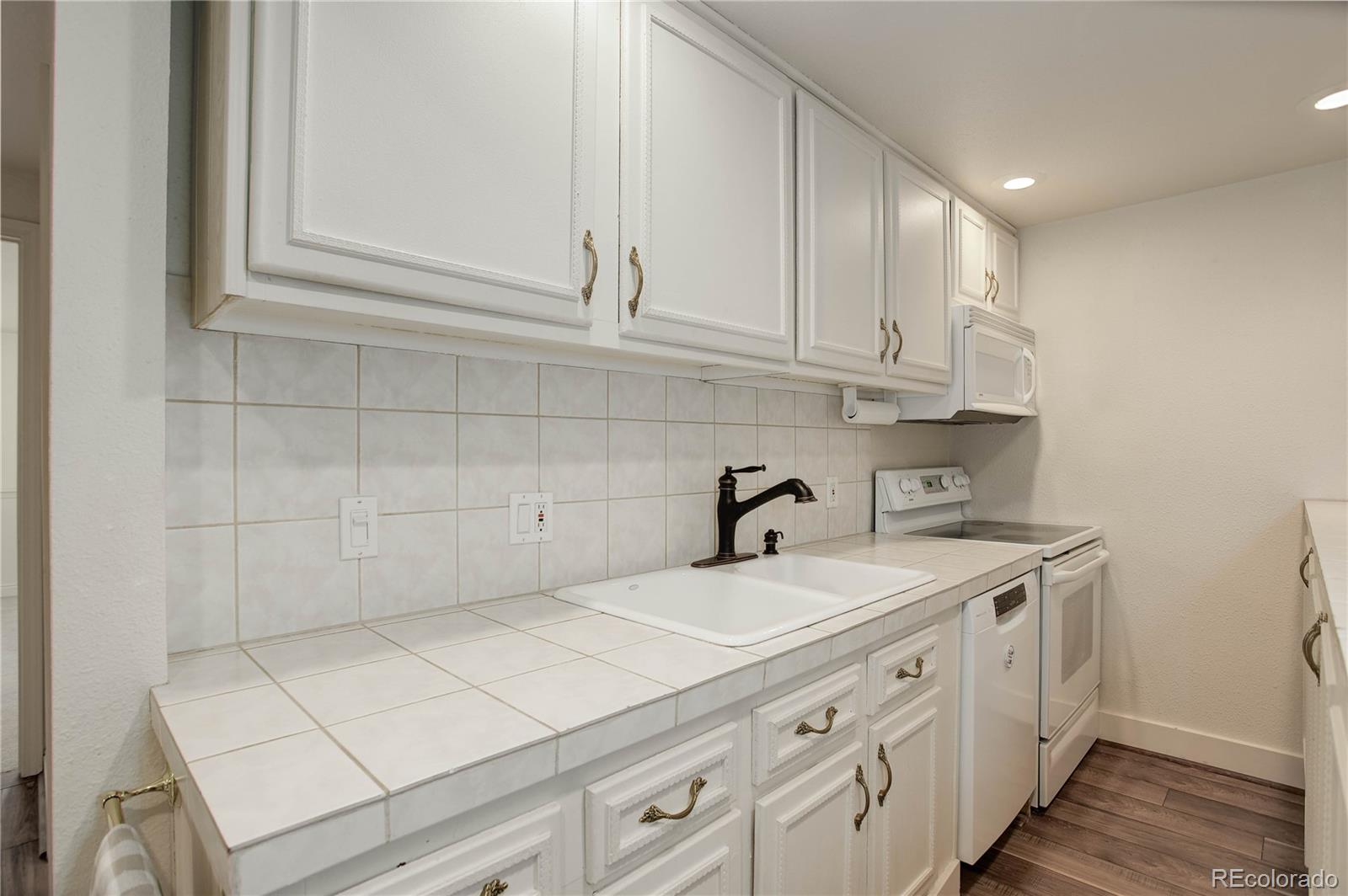 5412 Camargo Road Littleton, CO 80123 - Photo 16 of 25 Gallery Image 16