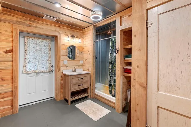 $1,500,000 | 2026 Lewis Road, Leesburg, FL 34748