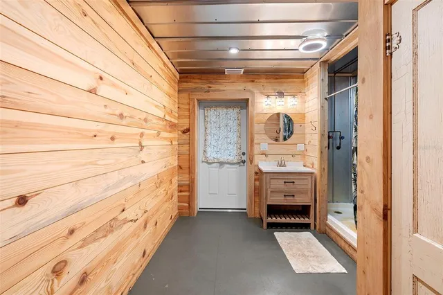 $1,500,000 | 2026 Lewis Road, Leesburg, FL 34748