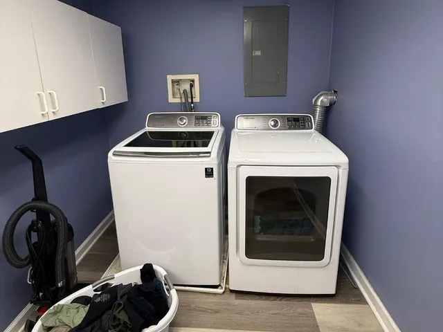 $2,900 | 1733 Ellenwood Drive Northeast, Roswell, GA 30075