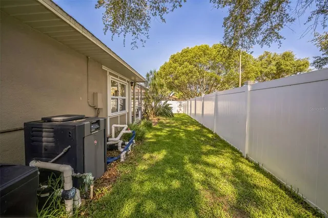 $460,000 | 2507 Dewberry Street, Valrico, FL 33596