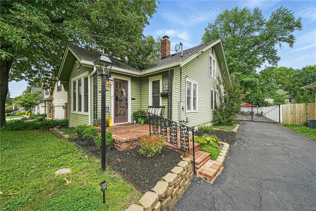 808 North Geyer Road St. Louis, MO 63122 - Photo 2 of 29 Gallery Image 2