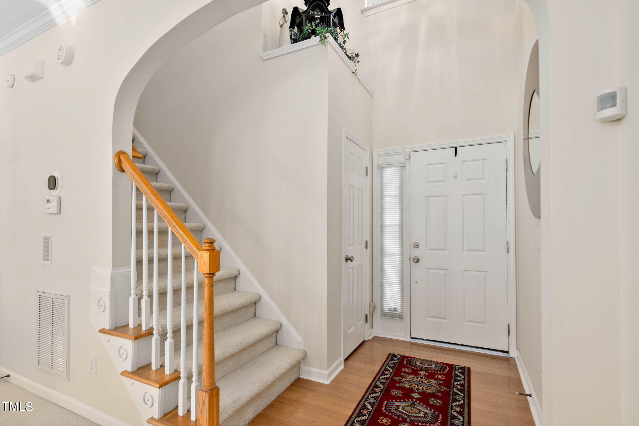 5517 Creekdale Circle Raleigh, NC 27612 - Photo 6 of 29 30-web-or-mls-5517-creekdale-cir