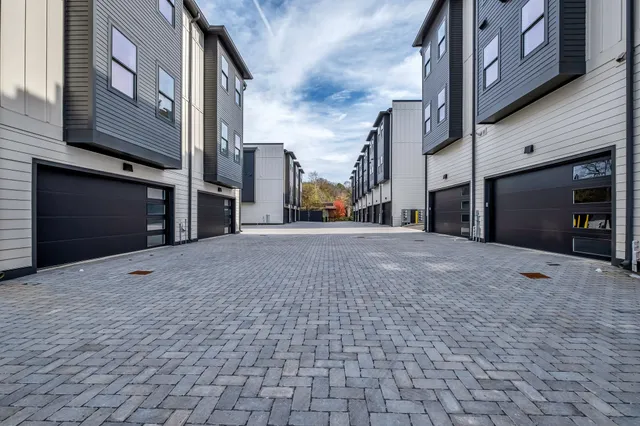 $649,900 | 824 A Watts Lane, Nashville, TN 37209