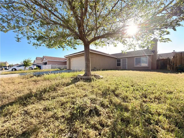 $415,000 | 9356 Nolina Drive, Hesperia, CA 92344