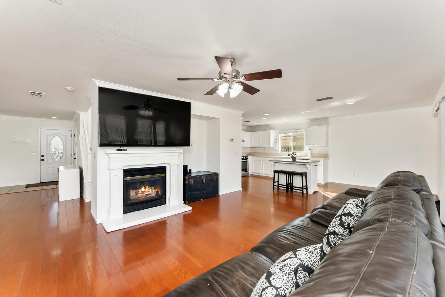 4396 Pinckney Way Mather, CA 95655 - Photo 12 of 53