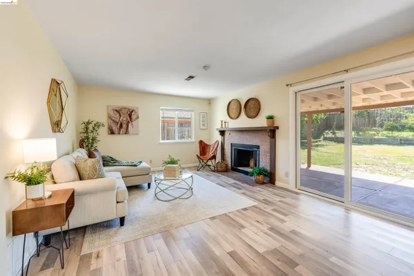 $749,000 | 2142 Redwood Road, Hercules, CA 94547