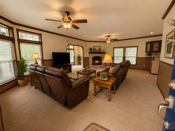 $388,000 | 15746 Casa Verde, Malakoff, TX 75148