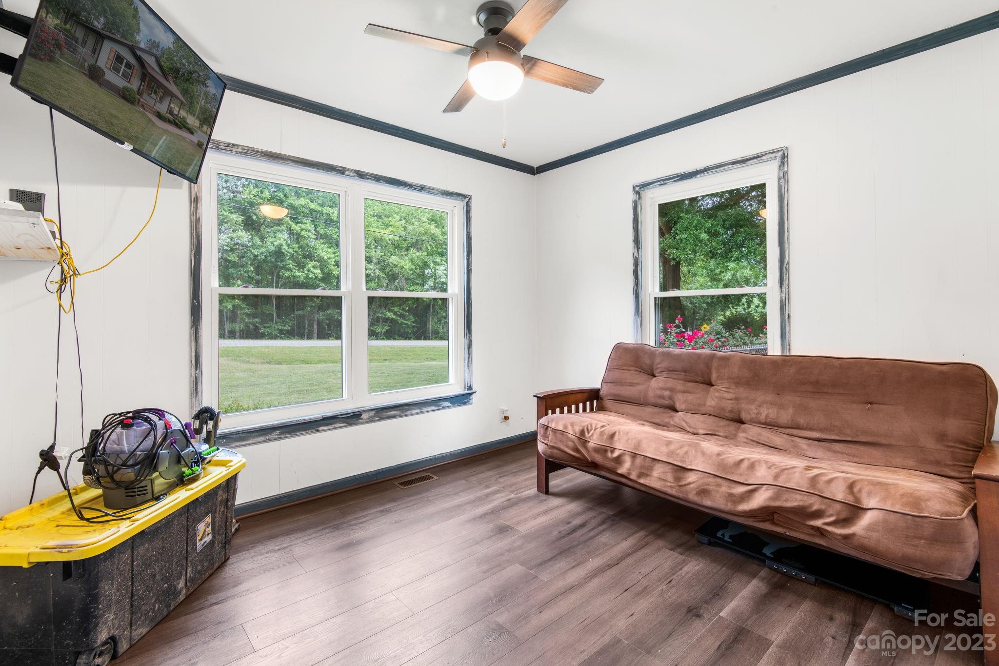 1335 Hill Road Lincolnton, NC 28092 - Photo 28 of 38 a living room with furniture and a window