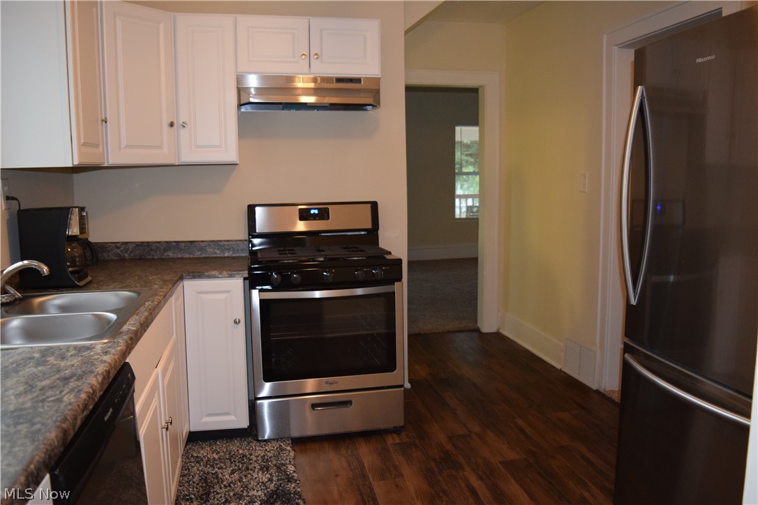 1950 Springfield Center Road Akron, OH 44312 - Photo 7 of 11