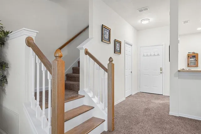 $299,900 | 660 Spring Lake Circle, Tarpon Springs, FL 34688