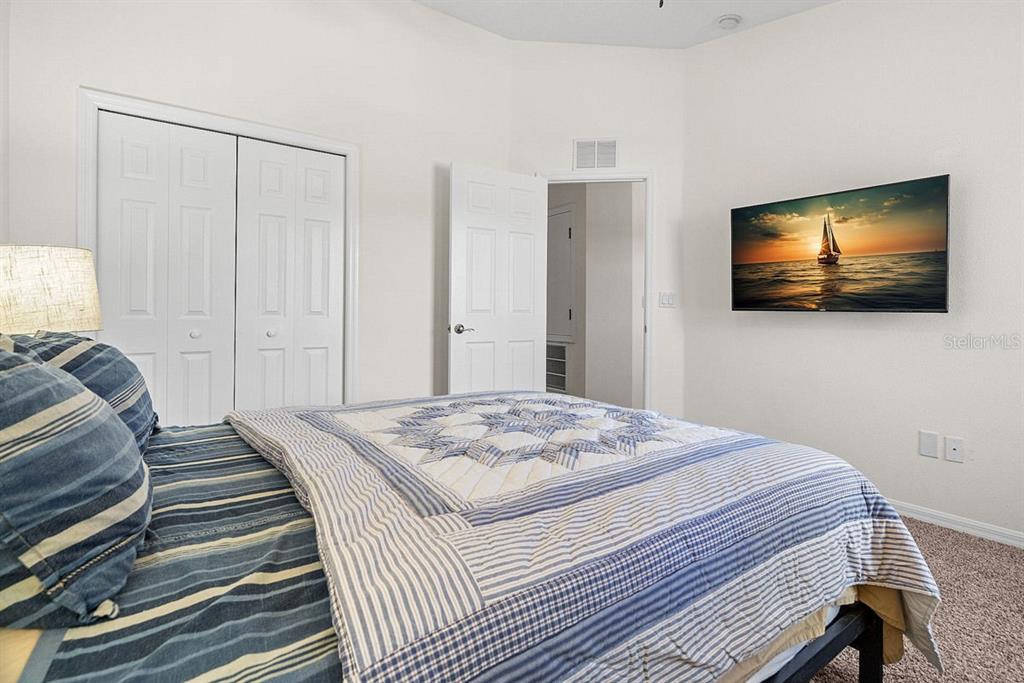 660 Spring Lake Circle Tarpon Springs, FL 34688 - Photo 22 of 44