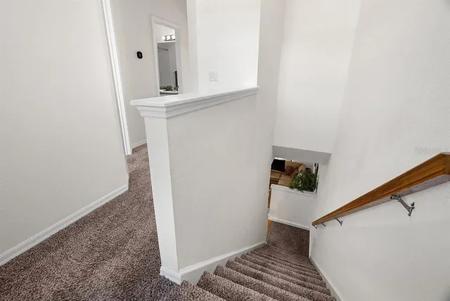 $299,900 | 660 Spring Lake Circle, Tarpon Springs, FL 34688